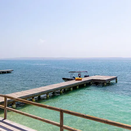 Hotel Isla Bonita *