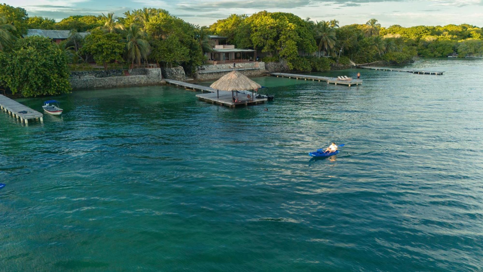 Isla Bonita Hotel *